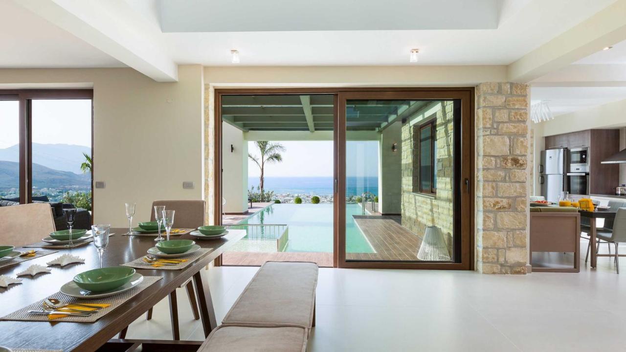 Villa Emilia I Luxury, Amazing Seaview, Next To The Town Kissamos Exterior photo