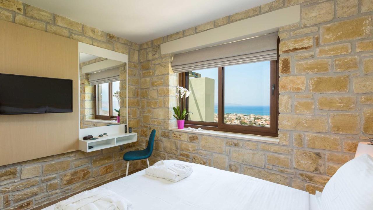 Villa Emilia I Luxury, Amazing Seaview, Next To The Town Kissamos Exterior photo